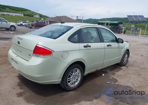 2010 Ford Focus Se z USA, uszkodzony, nr VIN 1FAHP3FN0AW193127
